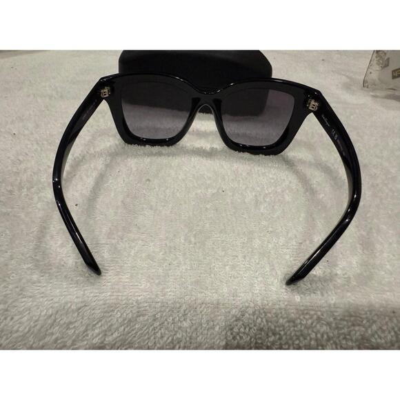 Salvatore Ferragamo SF955S 001 53mm Sunglasses XY